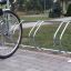 Giá đỡ xe đạp Bike Stand bằng kim loại cho bãi đỗ xe ngoài trời.