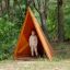 Tipi Nature wooden house bằng gỗ hình chóp tam giác, thiết kế đơn giản cho trẻ em.