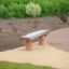 Ghế Robinia bench bằng gỗ tự nhiên, thiết kế đơn giản cho khu vui chơi ngoài trời.