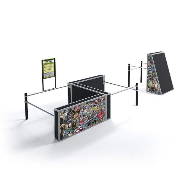 Bộ thiết bị tập thể dục ngoài trời Medium parkour set I với các thanh và tấm chắn trang trí màu sắc.